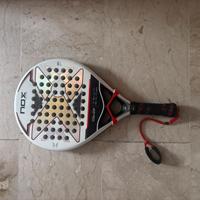 Racchetta padel
