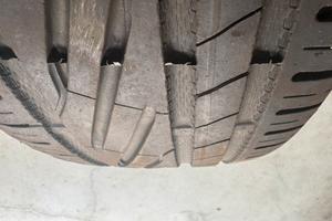 Gomme Uniroyal