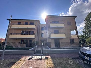 MONOLOCALE A MEZZANI