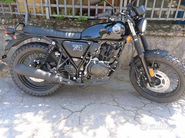 NUOVO SCRAMBLER Archive Motor ADVENTURE 125 BLACK