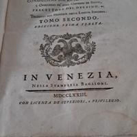 vecchio libro antico 