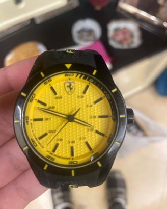 Orologio scuderia ferrari giallo