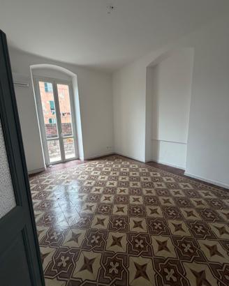 Appartamento ad uso ufficio a La Spezia