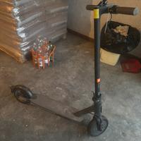 Monopattino elettrico xiaomi