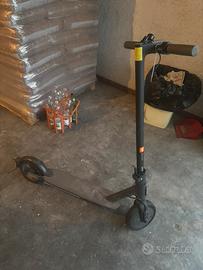 Monopattino elettrico xiaomi