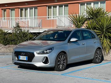 Hyundai i30 1.6 CRDi Automatica 2017 Full Optional