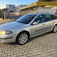 Renault Laguna 2.0 16V SporTour