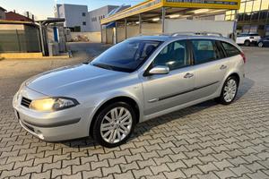 Renault Laguna 2.0 16V SporTour