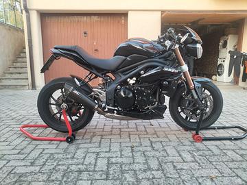 Triumph Speed triple 1050
