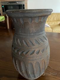 Vaso in terracotta alto 27 cm