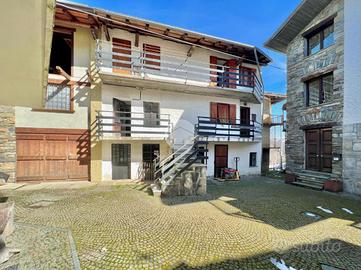 CASA SEMINDIPENDENTE A VIÙ