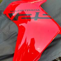 Fianchetti e copri serbatoio Multistrada V2s