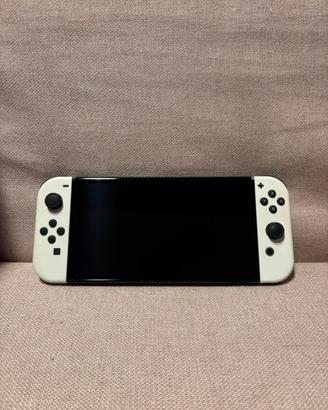 Nintendo Switch OLED + Giochi