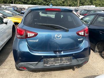 POSTERIORE COMPLETO MAZDA 2 2018