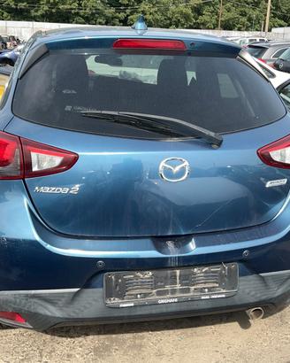 POSTERIORE COMPLETO MAZDA 2 2018