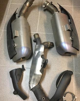 Scarico originale Yamaha r1 bigbang 09/14