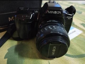 macchina fotografica Minolta 