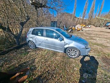 Golf5 4x4 CON MOTORE BLOCCATO...