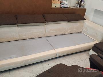 divano 4 posti più pouf 