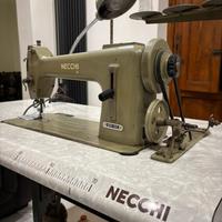 Macchina da cucire Necchi 600/100