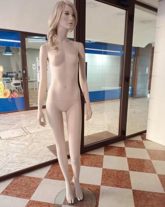 manichini donna