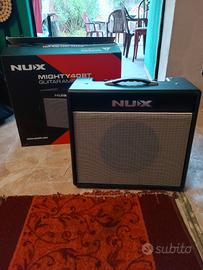 amplificatore per chitarra elettrica 