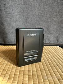 Walkman Sony WM-2051 perfettamente funzionante