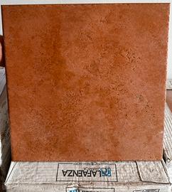 GRES PORCELLANATO 33,3 x 33,3