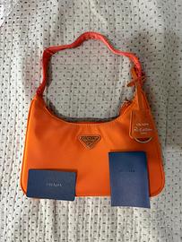 Borsa Prada re-edition 2000