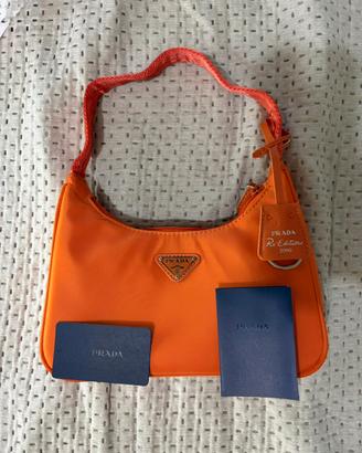 Borsa Prada re-edition 2000