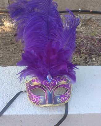 maschera veneziana viola 