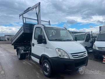 Iveco daily 35 c 12 ribaltabile con gru stern