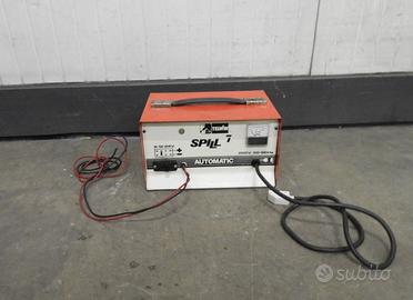 Carica batterie usato