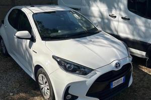 TOYOTA Yaris 1.5 Hybrid 5 porte Trend