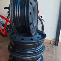 Cerchi in ferro 5Jx15CH