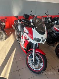 Yamaha FZS 600 Fazer