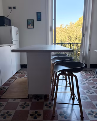 Isola cucina IKEA 186 cm + 3 sgabelli alti