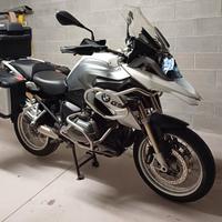BMW GS 1200 anno 2015 
