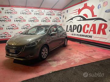Peugeot 208 1.4 HDi 68 CV 5 porte Allure