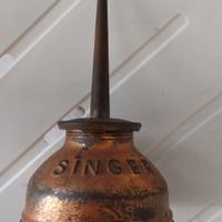 Antico Oliatore  in Rame - della Singer Anni 1930 