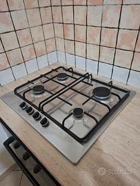 piano cottura  a gas in acciaio