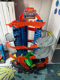 Garage hot wheels