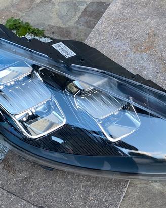 Faro Ant Led Adattivi  Ford Kuga lll L541844