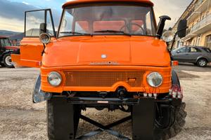 Mercedes unimog 406