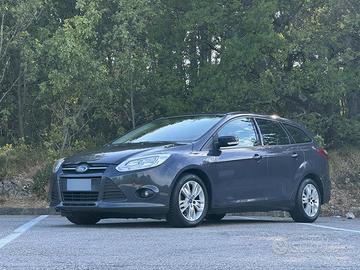 Ford Focus III (Mk3) SW 1.6 TDCi 115 CV Diesel