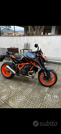 KTM 1290 super Duke anno 2022