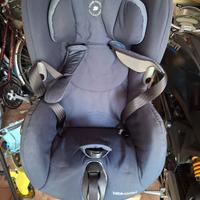 Seggiolino Auto Girevole Bebe' Confort