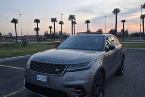 Land Rover Range Velar 2.0D I4 240 CV R-Dynamic S