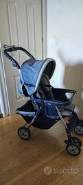 Passeggino Chicco leggero. ripiegabile