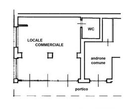 Locale commerciale con servizi e vetrine